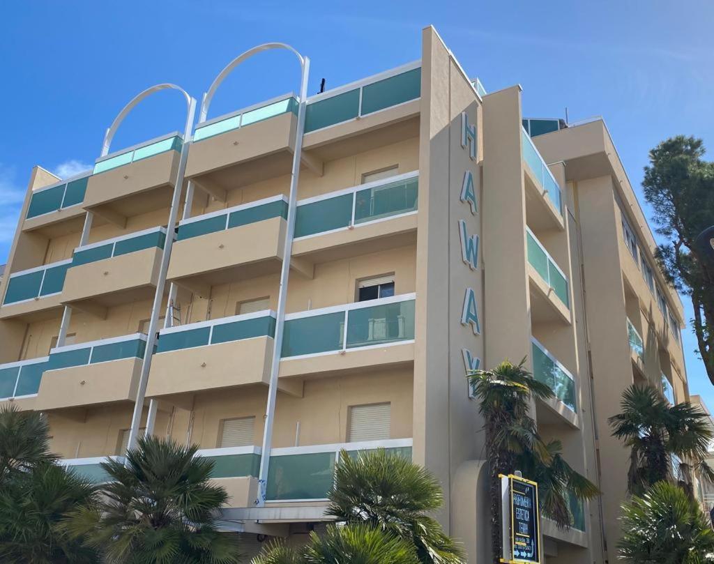 Hotel Haway Misano Adriatico Esterno foto